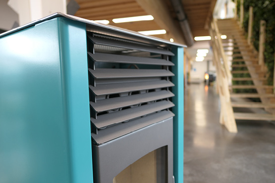 es poêles HOBEN sont dotés d’une excellente ventilation, qui s’adapte en fonction du besoin de chauffe: capables de chauffer de grands espaces ouverts avec un haut débit de ventilation, ils ont aussi la capacité de fonctionner sans ventilation